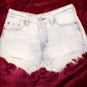 LEVI SHORTS